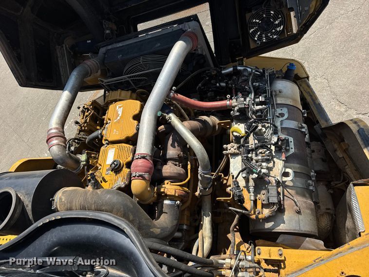 image for item DO2232 2015 Caterpillar 745C articulated haul truck