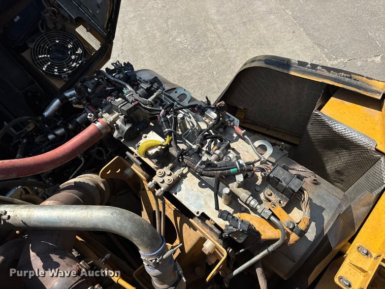 image for item DO2232 2015 Caterpillar 745C articulated haul truck