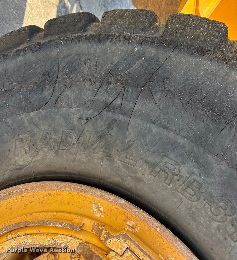 image for item DO2232 2015 Caterpillar 745C articulated haul truck