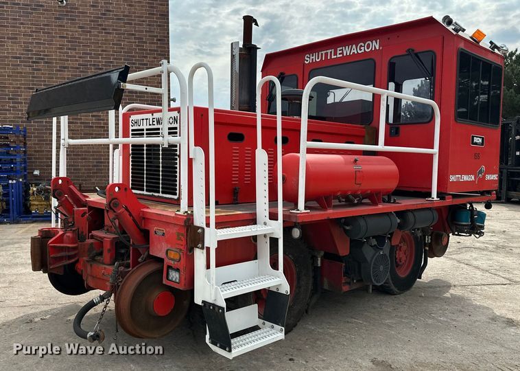 image for item DP8853 2007 Shuttlewagon SWX415C railcar mover