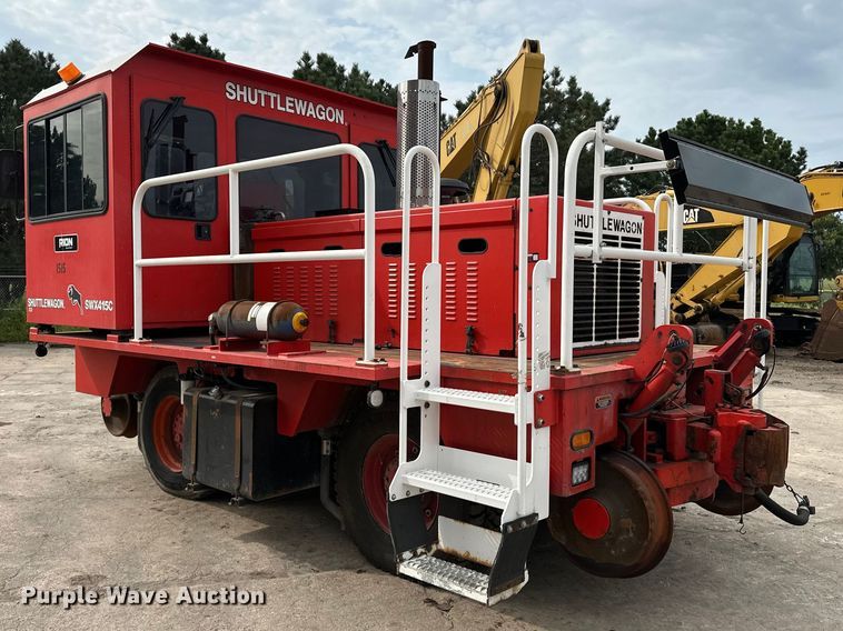 image for item DP8853 2007 Shuttlewagon SWX415C railcar mover