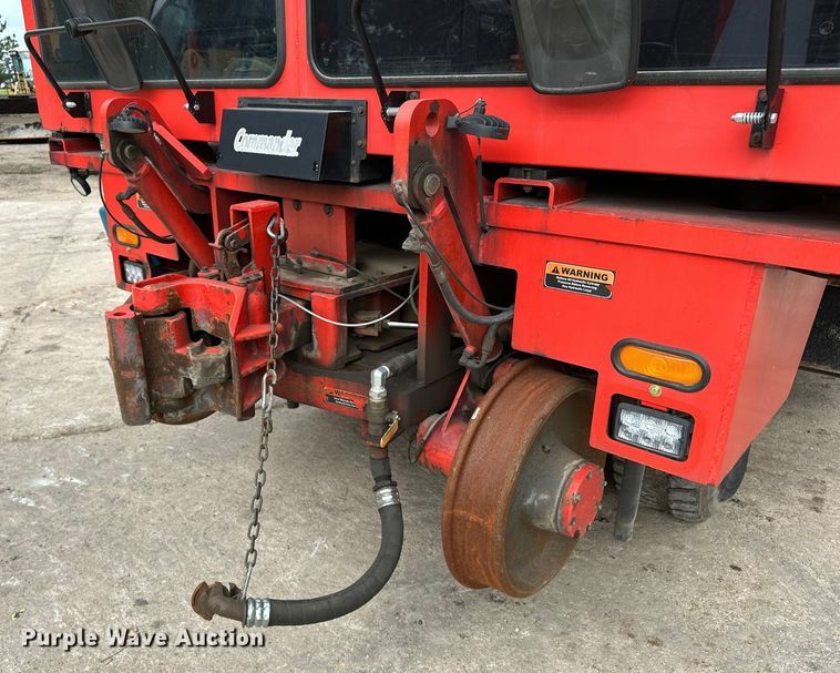 image for item DP8853 2007 Shuttlewagon SWX415C railcar mover