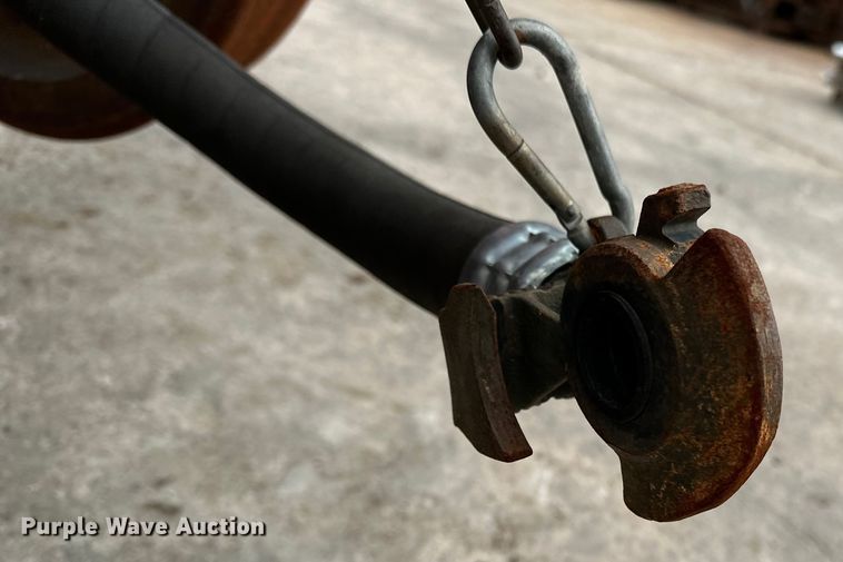 image for item DP8853 2007 Shuttlewagon SWX415C railcar mover