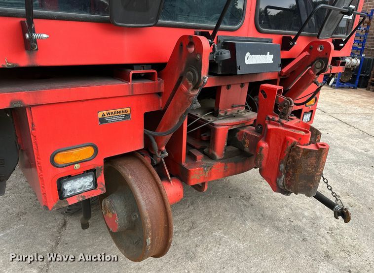 image for item DP8853 2007 Shuttlewagon SWX415C railcar mover