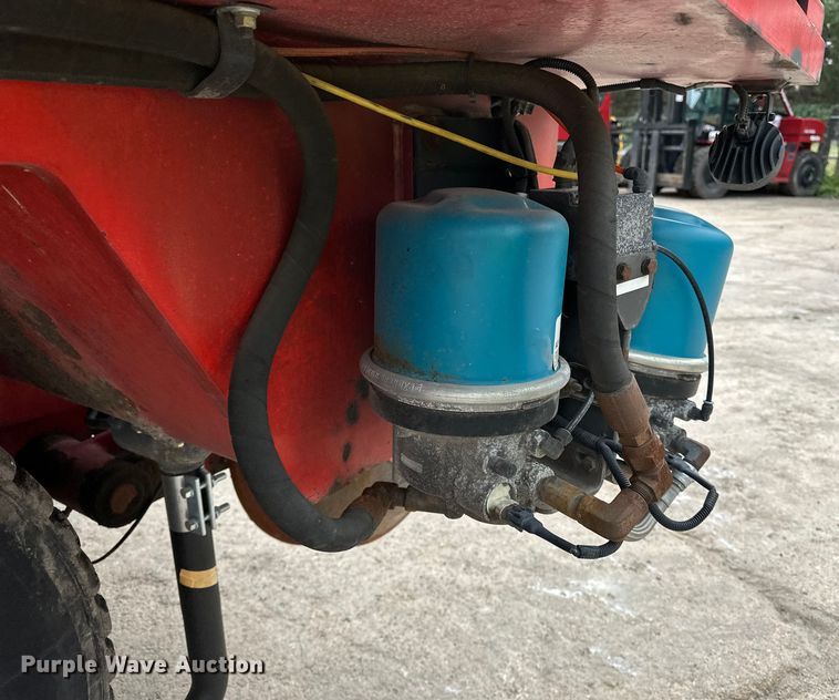 image for item DP8853 2007 Shuttlewagon SWX415C railcar mover