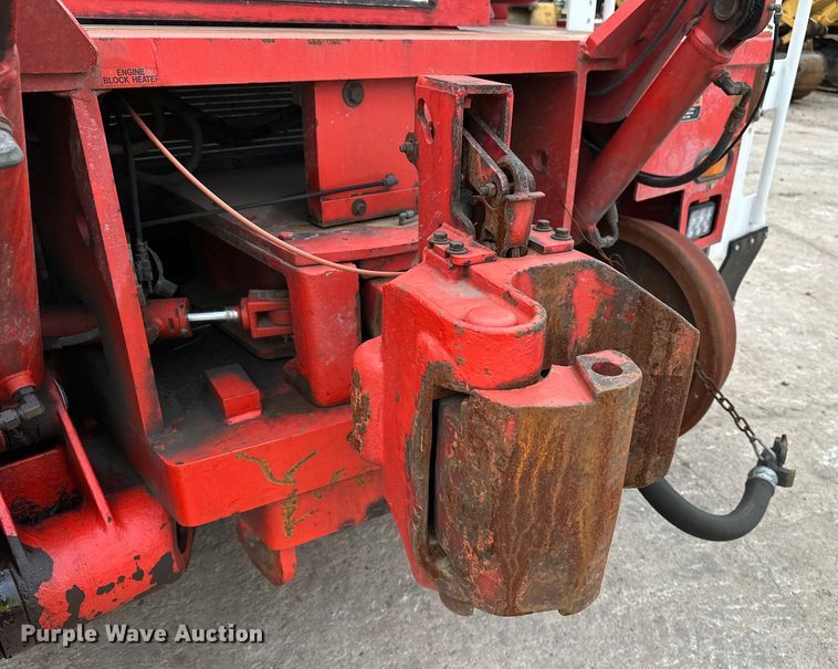 image for item DP8853 2007 Shuttlewagon SWX415C railcar mover