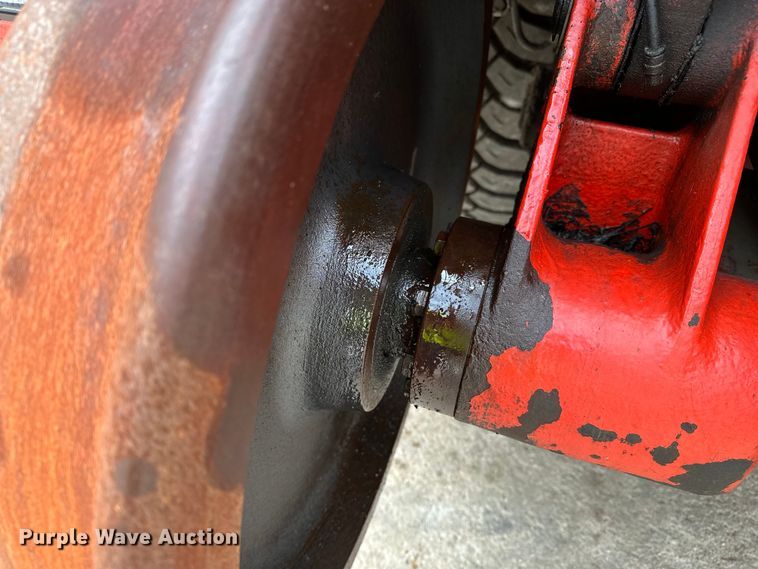 image for item DP8853 2007 Shuttlewagon SWX415C railcar mover