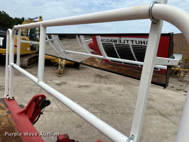 image for item DP8853 2007 Shuttlewagon SWX415C railcar mover