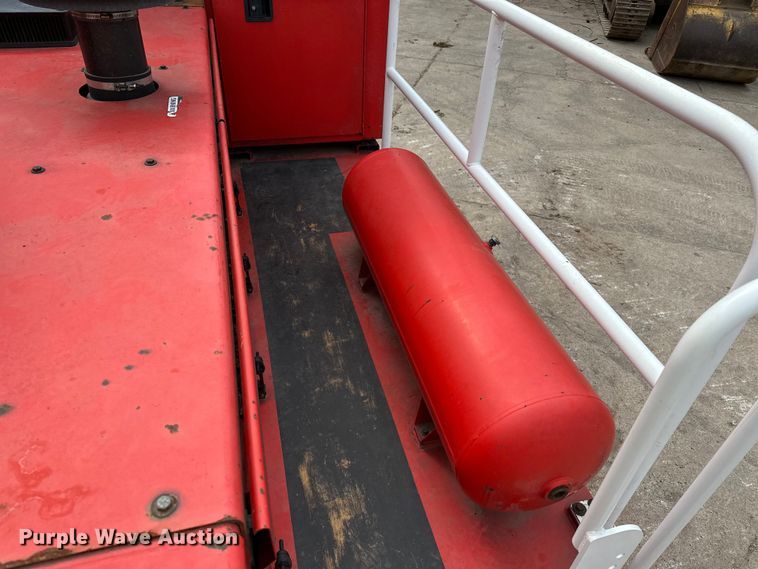 image for item DP8853 2007 Shuttlewagon SWX415C railcar mover