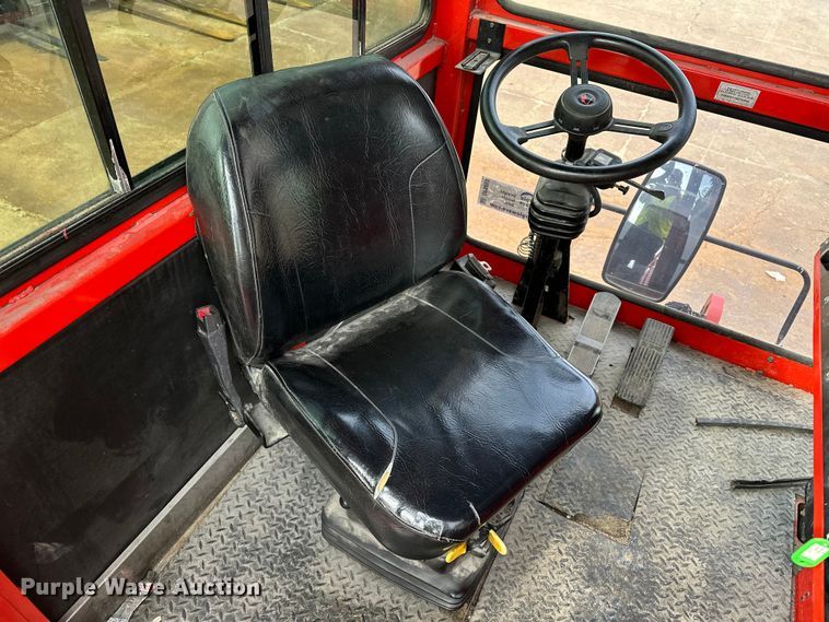 image for item DP8853 2007 Shuttlewagon SWX415C railcar mover