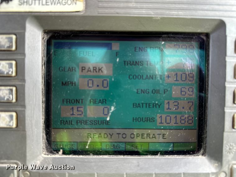 image for item DP8853 2007 Shuttlewagon SWX415C railcar mover