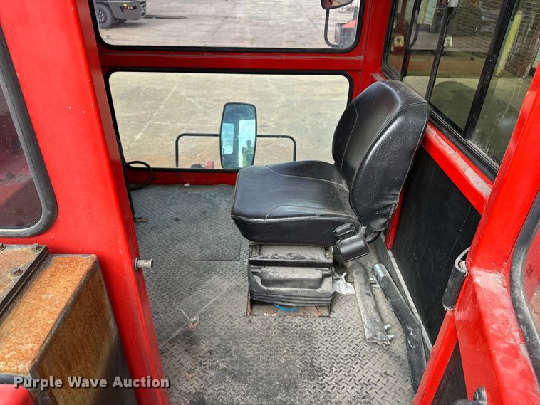 image for item DP8853 2007 Shuttlewagon SWX415C railcar mover