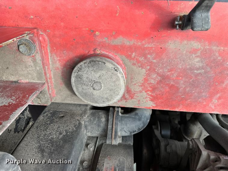 image for item DP8853 2007 Shuttlewagon SWX415C railcar mover