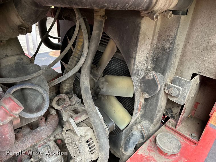 image for item DP8853 2007 Shuttlewagon SWX415C railcar mover