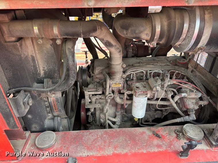 image for item DP8853 2007 Shuttlewagon SWX415C railcar mover