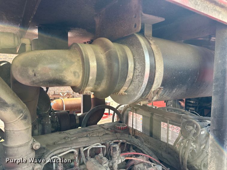 image for item DP8853 2007 Shuttlewagon SWX415C railcar mover