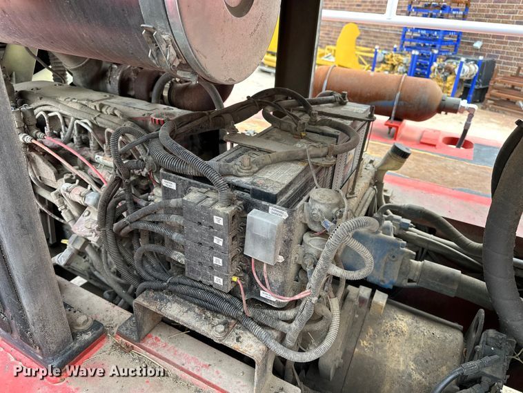 image for item DP8853 2007 Shuttlewagon SWX415C railcar mover