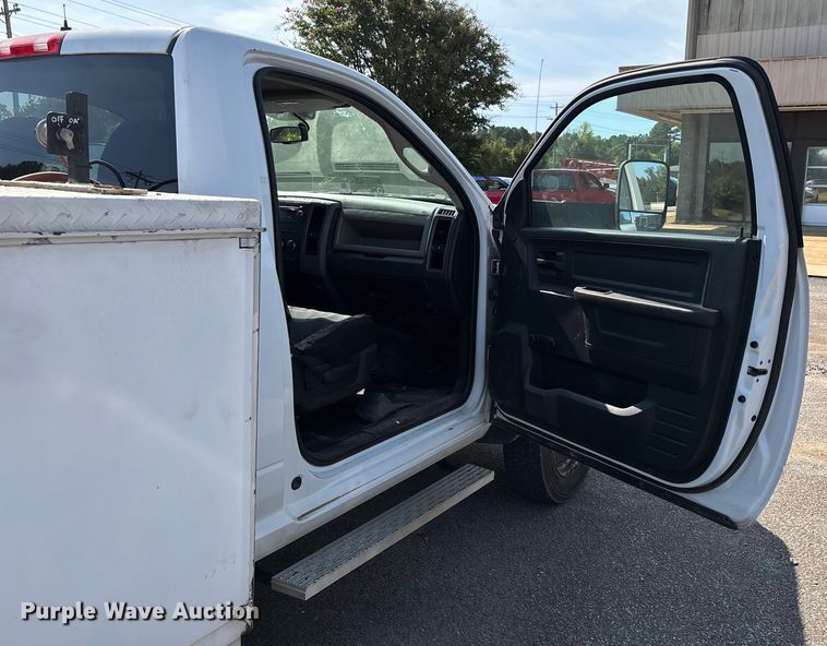 image for item DR4897 2011 Dodge  Ram 4500HD utility / service truck