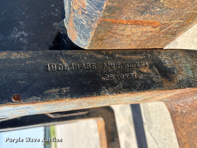 image for item DT3436 2013 Genie GTH-1056 telehandler