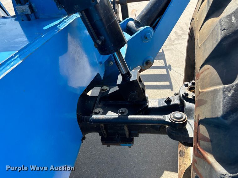 image for item DT3436 2013 Genie GTH-1056 telehandler