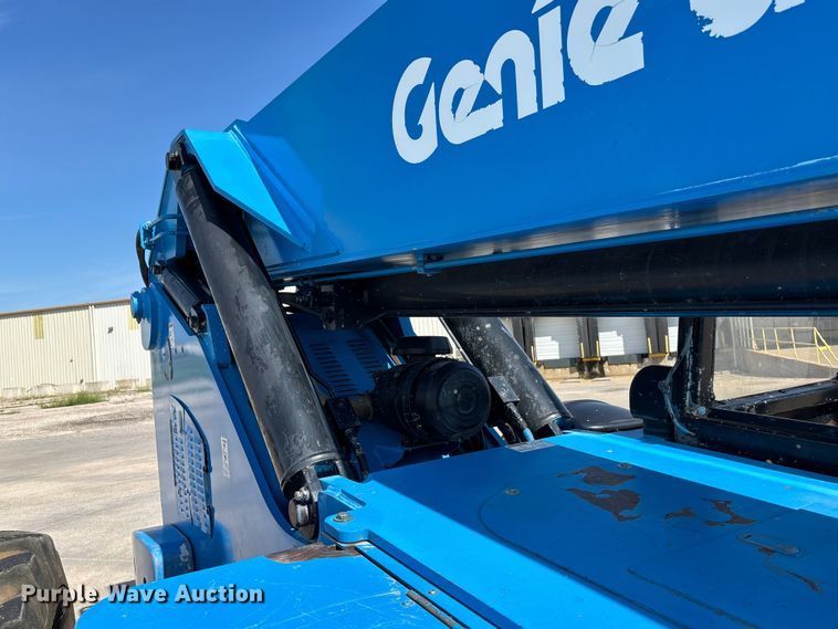 image for item DT3436 2013 Genie GTH-1056 telehandler