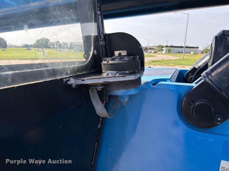 image for item DT3436 2013 Genie GTH-1056 telehandler