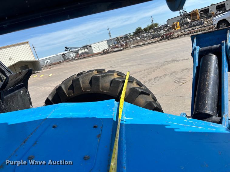 image for item DT3436 2013 Genie GTH-1056 telehandler