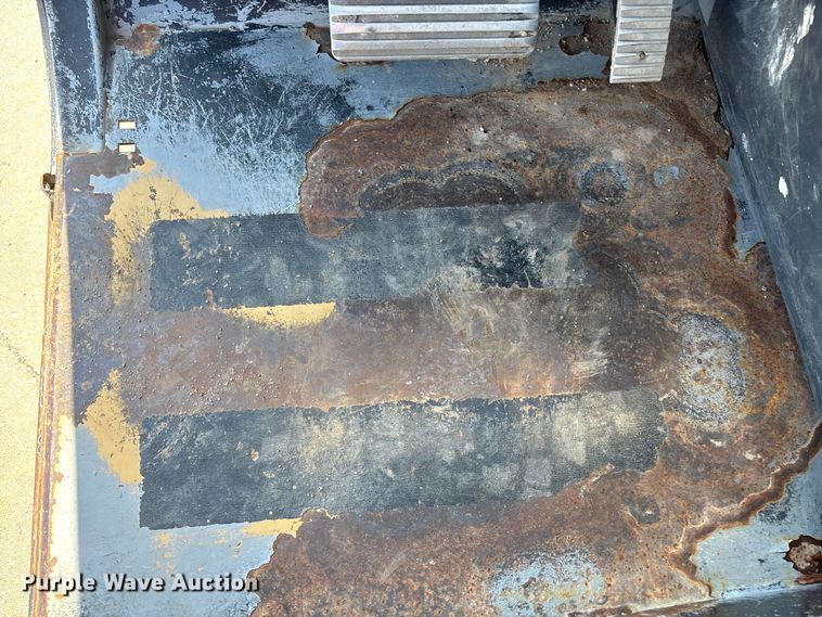 image for item DT3436 2013 Genie GTH-1056 telehandler