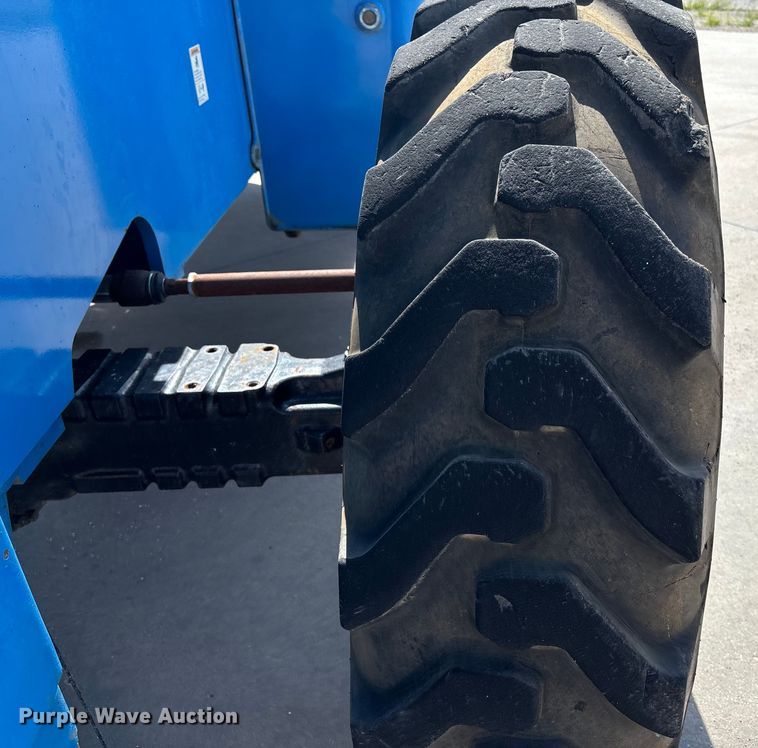 image for item DT3436 2013 Genie GTH-1056 telehandler