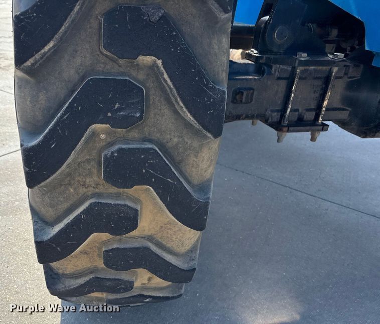 image for item DT3436 2013 Genie GTH-1056 telehandler