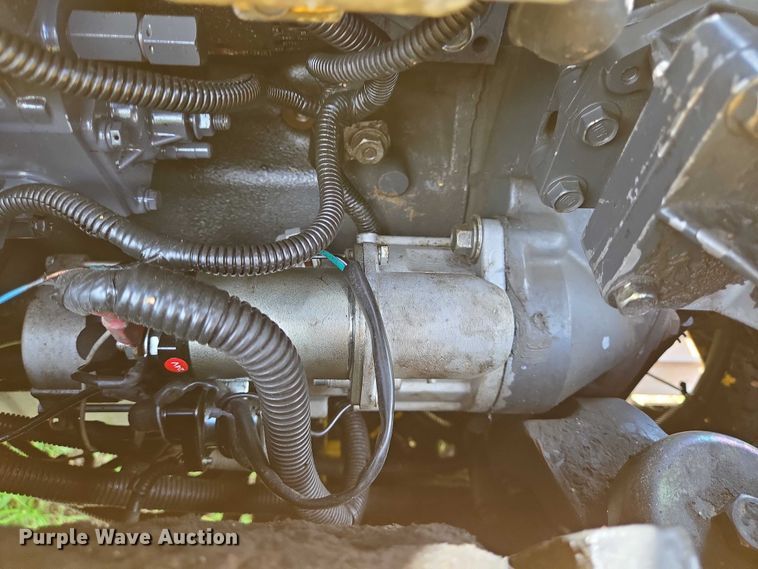 image for item DT4963 2001 Komatsu PC60-7E mini excavator