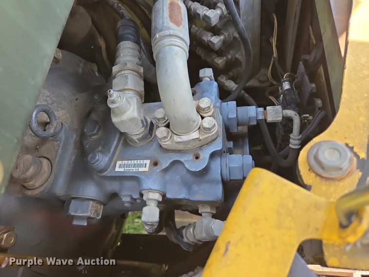 image for item DT4963 2001 Komatsu PC60-7E mini excavator