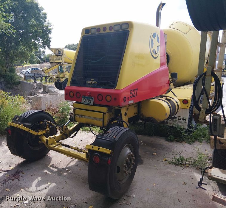 image for item DT6267 2007 Oshkosh S Series ready mix truck