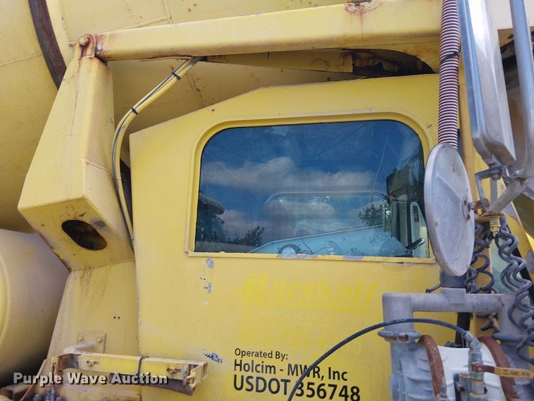 image for item DT6267 2007 Oshkosh S Series ready mix truck