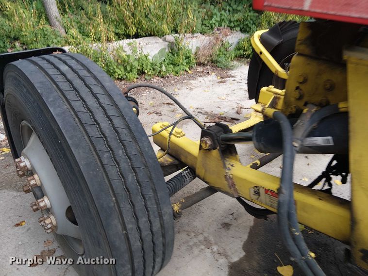 image for item DT6267 2007 Oshkosh S Series ready mix truck