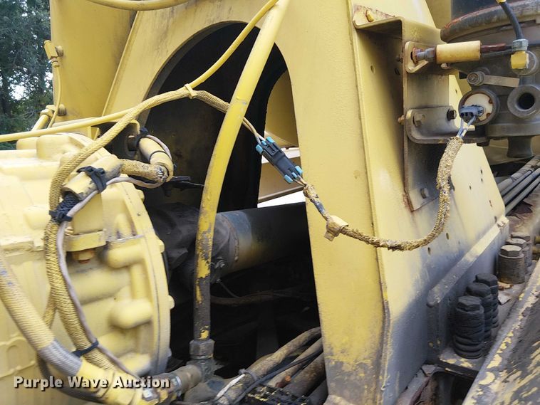 image for item DT6267 2007 Oshkosh S Series ready mix truck