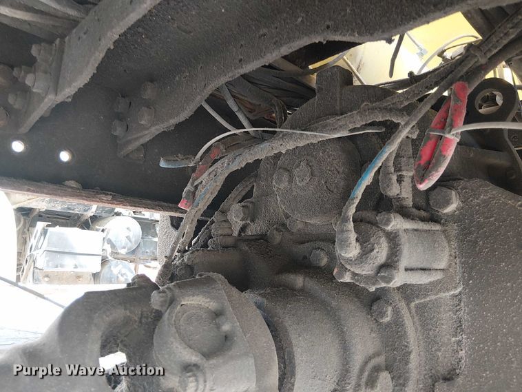 image for item DT6267 2007 Oshkosh S Series ready mix truck