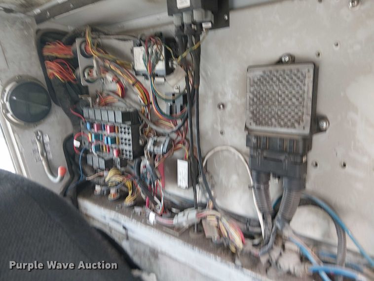 image for item DT6267 2007 Oshkosh S Series ready mix truck