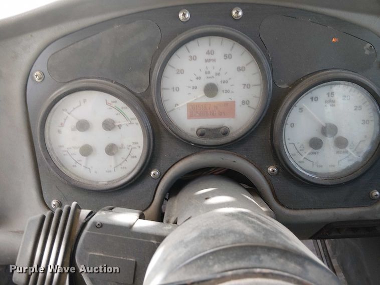 image for item DT6267 2007 Oshkosh S Series ready mix truck