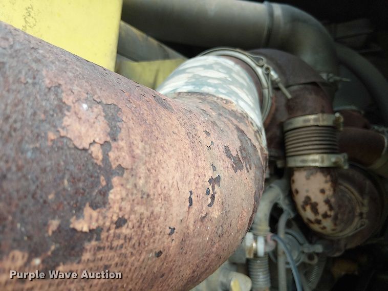 image for item DT6267 2007 Oshkosh S Series ready mix truck