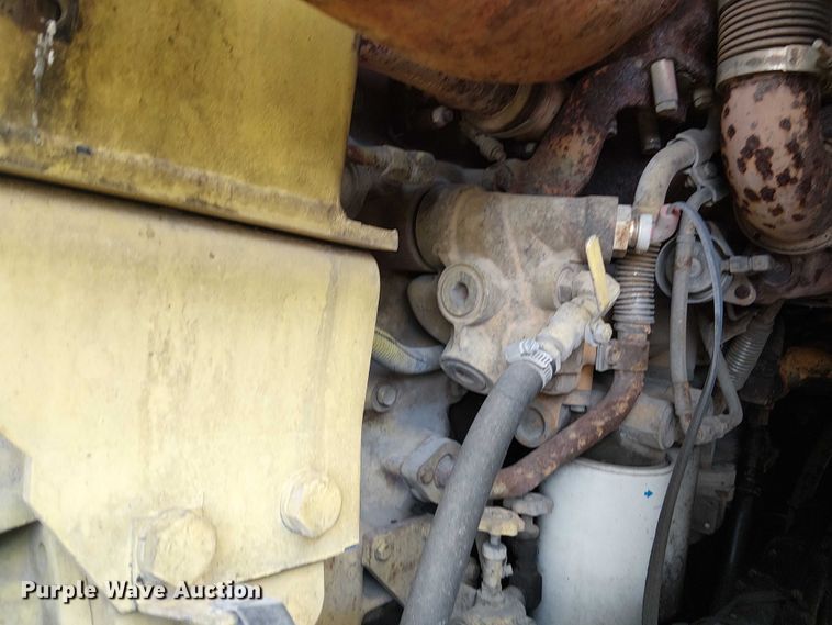 image for item DT6267 2007 Oshkosh S Series ready mix truck