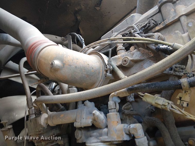 image for item DT6267 2007 Oshkosh S Series ready mix truck