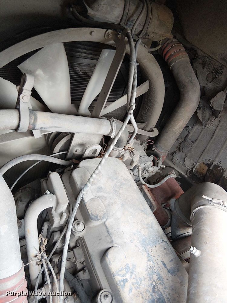 image for item DT6267 2007 Oshkosh S Series ready mix truck