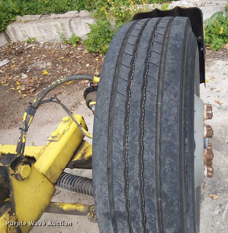 image for item DT6267 2007 Oshkosh S Series ready mix truck