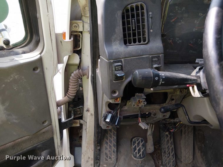 image for item DT6268 1999 Sterling ready mix truck