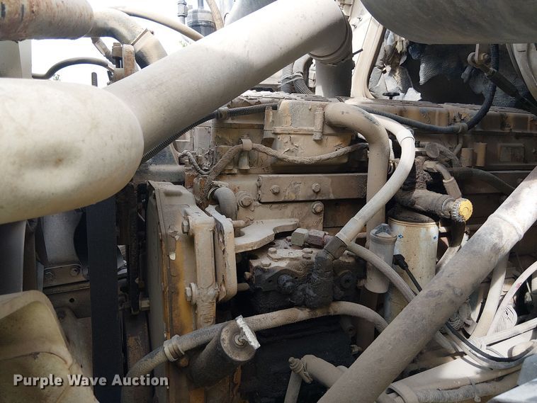 image for item DT6268 1999 Sterling ready mix truck