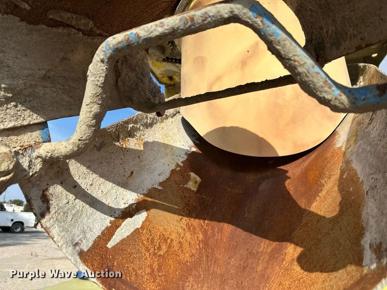 image for item DT6270 2013 Terex Advance DD13-450APPT6121 ready mix truck