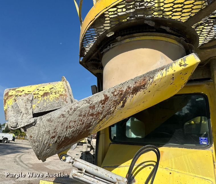 image for item DT6271 2007 Terex Advance 613410APPT61211 ready mix truck