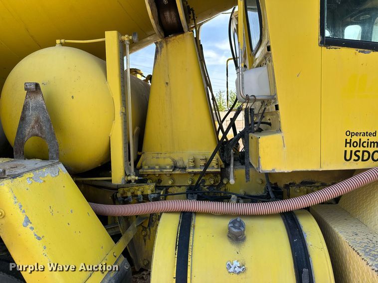 image for item DT6271 2007 Terex Advance 613410APPT61211 ready mix truck