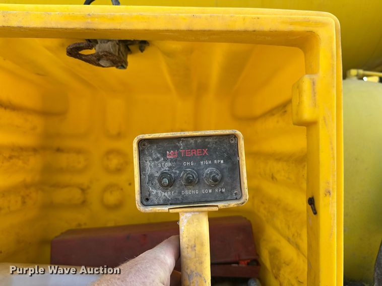 image for item DT6271 2007 Terex Advance 613410APPT61211 ready mix truck